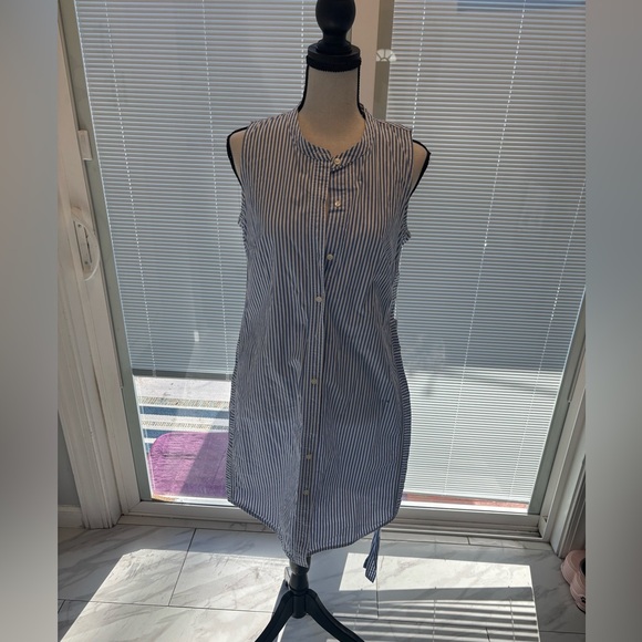 J. Crew Dresses & Skirts - J.Crew Sleeveless Shirt Dress.